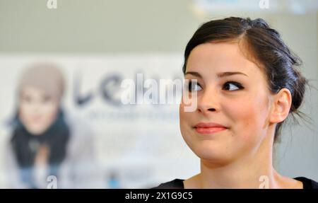 Eurovision Song Contest 2010 Gewinnerin Lena Meyer-Landrut anlässlich einer Pressekonferenz am 24. Juni 2010 in Wien. - 20100625 PD11284 - Rechteinfo: Rights Managed (RM) Stockfoto