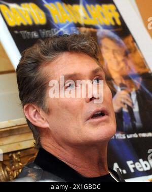 US-amerikanischer Sänger und Schauspieler David Hasselhoff während einer Pressekonferenz am 1. Februar 2011 in Wien. - 20110201 PD0957 - Rechteinfo: Rechte verwaltet (RM) Stockfoto