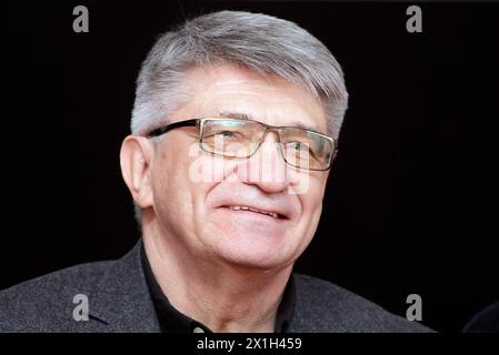 Regisseur Alexander Sokurow (Aleksandr Sokurov) während der Pressekonferenz während der "Tage des russischen Films" in Wien am 4. Dezember 2015. ABBILDUNG: Alexander Sokurow - 20151204 PD4040 - Rechteinfo: Rights Managed (RM) Stockfoto