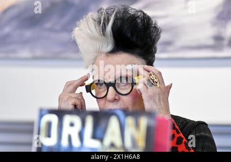 Die französische Künstlerin Orlan (* Mireille Suzanne Francette Porte), während der Eröffnungspressekonferenz der Vienna Art Week 2016 in Wien, Österreich, am 14. November 2016. ABBILDUNG: Orlan - 20161114 PD1066 - Rechteinfo: Rights Managed (RM) Stockfoto