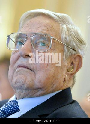 George Soros, Ungarisch-amerikanischer Investor und Philanthrope, während der 25-jährigen Feier des Medical Institue in Wien, Österreich, am 19. November 2018. - 20181119 PD1025 - Rechteinfo: Rights Managed (RM) Stockfoto