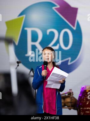 R20 World Summit - Climate Kirtag am Heldenplatz in Wien, Österreich, während R20 Regions of Climate Action Austrian World Summit am 28. Mai 2019. BILD: Schwedische Klimaaktivistin Greta Thunberg - 20190528 PD5648 - Rechteinfo: Rights Managed (RM) Stockfoto