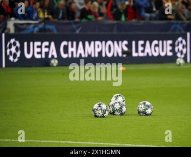 Fußbälle während des UEFA Champions League Gruppe E Fußballspiels Salzburg gegen Genk am 17. September 2019 in Salzburg, Österreich. - 20190917 PD7547 - Rechteinfo: Rechte verwaltet (RM) Stockfoto