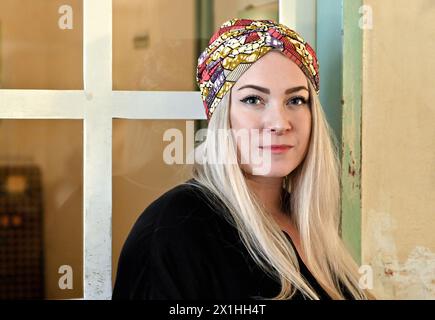 Sängerin Lylit (Eva Klampfer) im Interview mit der Austria Presse Agentur in Wien am 29. Oktober 2019. - 20191029 PD17569 - Rechteinfo: Rechte verwaltet (RM) Stockfoto