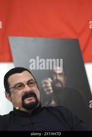 25. Jahrestag Tour der Mönche von Shaolin Kung Fu in Wien, Österreich, am 22. November 2019. ABBILDUNG: Steven SEAGAL - 20191122 PD3550 - Rechteinfo: Rights Managed (RM) Stockfoto