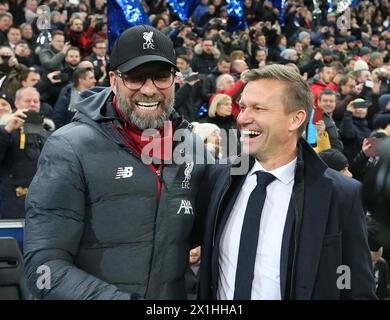 UEFA Champions League Gruppe E Fußballspiel zwischen RB Salzburg und Liverpool FC am 10. Dezember 2019 in Salzburg, Österreich. BILD: Cheftrainer Jürgen Norbert Klopp (FC Liverpool/l) und Cheftrainer Jesse Marsch (FC Red Bull Salzburg/r) - 20191210 PD9424 - Rechteinfo: Rights Managed (RM) Stockfoto