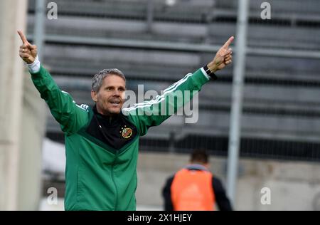 Cheftrainer (SK Rapid Wien) Dietmar Kühbauer beim tipico Bundesliga-Spiel zwischen LASK und SK Rapid Wien in Pasching, Österreich, am 10. Juni 2020. - 20200610 PD6688 - Rechteinfo: Rechte verwaltet (RM) Stockfoto