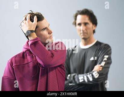 Der österreichische Tennisstar Dominic Thiem und Wolfgang Thiem während der ATC-Akademie Eröffnungsveranstaltung in Traiskirchen, Österreich, am 22. Oktober 2020. - 20201022 PD1318 - Rechteinfo: Rechte verwaltet (RM) Stockfoto