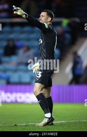 Peterborough, Großbritannien. April 2024. Jay Lynch (FT) beim Spiel Peterborough United gegen Fleetwood Town EFL League One im Weston Homes Stadium, Peterborough, Cambridgeshire, am 16. April 2024. Quelle: Paul Marriott/Alamy Live News Stockfoto