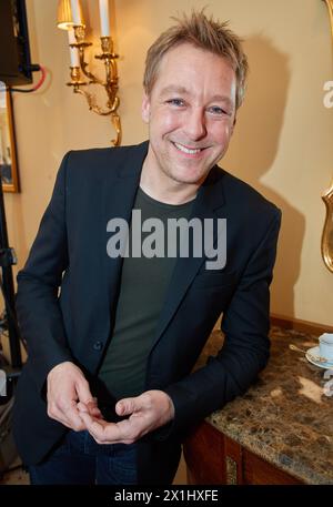 Romy Gala 2017 Kick Off im Grand Hotel in Wien, Österreich, am 13. März 2017. Der Romy ist ein Fernsehpreis zu Ehren der in Österreich geborenen Schauspielerin Romy Schneider wurde 1990 von dem österreichischen Kurier ¿ oder besser gesagt ihrem Filmkritiker Rudolf John geschaffen, der auch die 30,5 cm große goldene Trophäe entwarf. BILD: Max MÜLLER - 20170313 PD6997 - Rechteinfo: Rights Managed (RM) Stockfoto