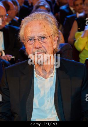 Nestroy 2018 - Österreichische Theaterpreisgala am Theater an der Wien in Wien, Österreich, am 17. November 2018. ABBILDUNG: Peter HANDKE , - 20181117 PD7201 - Rechteinfo: Rights Managed (RM) Stockfoto