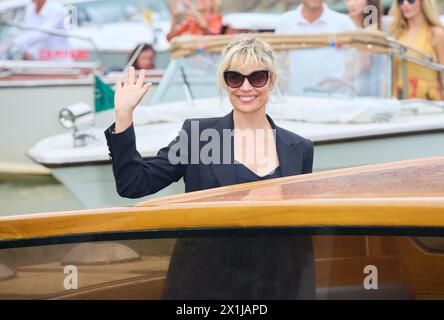 Copyright: Starpix/Alexander TUMA, 79. Venedig Filmfestival in Venedig, Italien, am 8. September 2022. Micaela Ramazzotti - 20220908 PD16289 - Rechteinfo: Rechte verwaltet (RM) Stockfoto