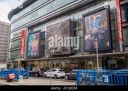 16 . 04 . 2024 , Berlin / Mitte : Kaufhaus Galeries Lafayette in der Friedrichstraße . *** 16 04 2024, Berlin Mitte Galeries Lafayette Kaufhaus in der Friedrichstraße Stockfoto