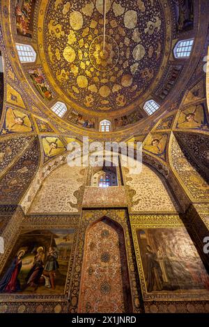 Innenansicht der Heiligen Bethlehem-Kirche aus dem 17. Jahrhundert von Neu-Julfa (Bedkhem-Kirche), Armenisch-Apostolische Kirche in Isfahan, Iran. Stockfoto