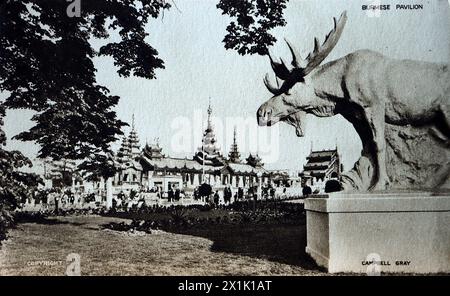 Der burmesische Pavillon auf der British Empire Exhibition im Jahr 1924 im Wembley (Empire Stadium). Von einem Foto von Campbell Gray, veröffentlicht von Fleetway Press. Stockfoto