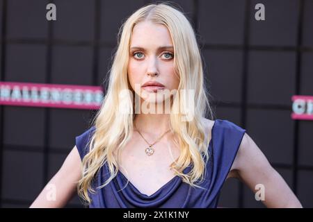 Westwood, Usa. April 2024. WESTWOOD, LOS ANGELES, KALIFORNIEN, USA - 16. APRIL: Chloe Cherry kommt bei der Los Angeles Premiere der „Challengers“ der Amazon MGM Studios am 16. April 2024 im Westwood Village Theater in Westwood, Los Angeles, Kalifornien, USA. (Foto: Xavier Collin/Image Press Agency) Credit: Image Press Agency/Alamy Live News Stockfoto