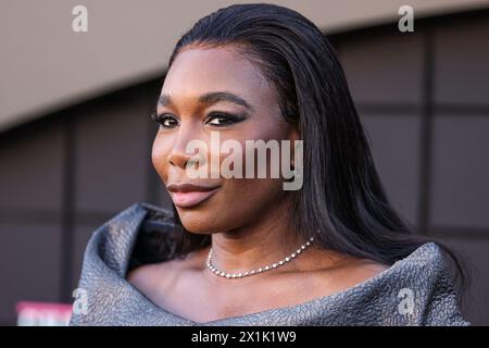 Westwood, Usa. April 2024. WESTWOOD, LOS ANGELES, KALIFORNIEN, USA – 16. APRIL: Venus Williams kommt bei der Los Angeles Premiere der „Challengers“ der Amazon MGM Studios am 16. April 2024 im Westwood Village Theater in Westwood, Los Angeles, Kalifornien, USA. (Foto: Xavier Collin/Image Press Agency) Credit: Image Press Agency/Alamy Live News Stockfoto