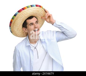 Junger Mann mit mexikanischem Sombrero-Hut auf weißem Hintergrund Stockfoto