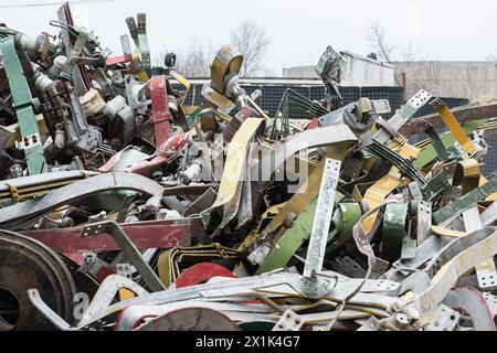 Die Folgen von Raketenangriffen auf die kritische Infrastruktur der Ukraine Stockfoto