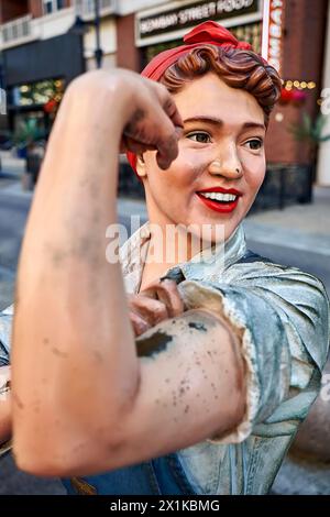 Street Art ehrt Rosie die Riveter und Frauen, die im Zweiten Weltkrieg in der Industrie gedient haben Maryland National Harbor, in der Nähe von Washington, D.C. Stockfoto