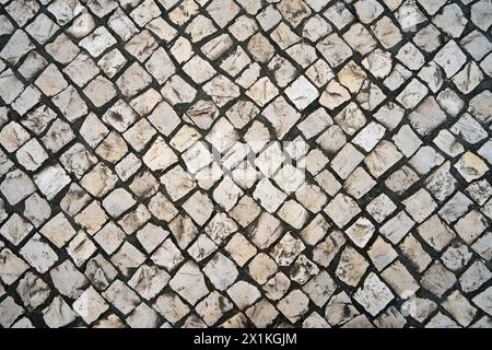 Nahaufnahme einer kopfsteingepflasterten Straße, Blick von oben Stockfoto