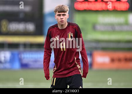 Bilzen, Belgien. April 2024. Louka Vanderbruggen aus Belgien, dargestellt während eines Freundschaftsspiels zwischen den belgischen U17-Futures-Nationalmannschaften und den Niederlanden am Mittwoch, den 17. April 2024, in Bilzen, Belgien. Quelle: Sportpix/Alamy Live News Stockfoto
