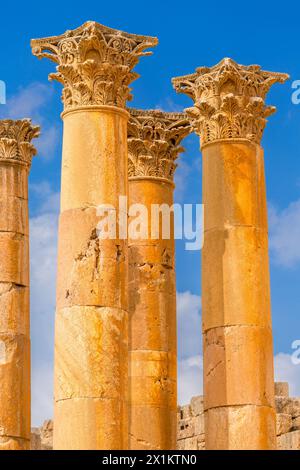 Jerash, Jordan Close up Tempel der Artemis Säulen in der alten römischen Stadt Gerasa, voreingestellte Tag Jarash Stockfoto