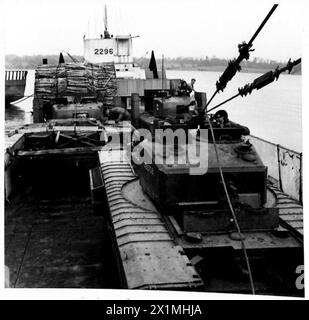 Eine spezielle Vorrichtung ermöglicht es Panzern, außergewöhnlich steile Steigungen zu besteigen und eine Last von 20 Tonnen für Operationen der britischen Armee zu bewältigen. Stockfoto