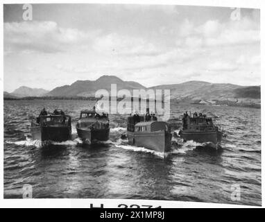 MOTORBOOTPATROUILLEN FÜR SCHOTTISCHE LOCHS - einige der Motorboote auf Patrouille, britische Armee Stockfoto