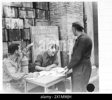 Britische Soldaten hatten Verzögerungen bei der Beschaffung von Vorräten, die während der Operationen der 8. Armee auf „harte Rationen“ beschränkt waren. Stockfoto