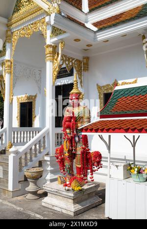 Der buddhistische Tempel emple Wat Chai Mongkhon Pattaya Thailand Stockfoto