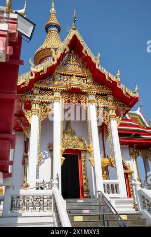 Der buddhistische Tempel emple Wat Chai Mongkhon Pattaya Thailand Stockfoto