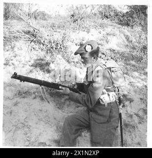 MIT Einer HIGHLAND-DIVISION IN DER MARETH-LINIE, Einem schottischen Typ, Pte. T. Hardy (Argyll and Sutherland Highlanders) aus Laureston, Stirling, British Army Stockfoto