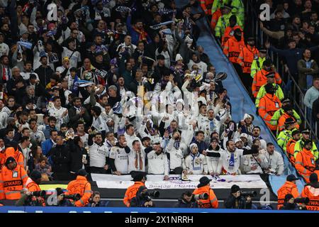 Manchester, Großbritannien. April 2024. Real Madrid Fans beim UEFA Champions League Viertelfinale Manchester City gegen Real Madrid im Etihad Stadium, Manchester, Vereinigtes Königreich, 17. April 2024 (Foto: Mark Cosgrove/News Images) in Manchester, Vereinigtes Königreich am 17. April 2024. (Foto: Mark Cosgrove/News Images/SIPA USA) Credit: SIPA USA/Alamy Live News Stockfoto