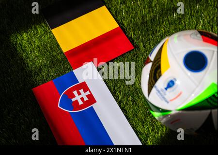 HAMBURG, DEUTSCHLAND, 17. APRIL 2024: Belgien gegen die Slowakei, Fußball-EM 2024 Gruppe E in der Frankfurt Arena, Frankfurt, 17. Juni 2024, offizieller Ball an Stockfoto