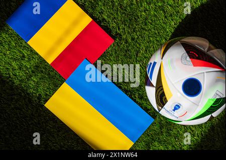 BERLIN, DEUTSCHLAND, 17. APRIL 2024: Rumänien gegen die Ukraine, Fußball-EM 2024 Gruppe E in der Münchener Fußballarena, München, 17. Juni 2024, offizieller Ball an Stockfoto