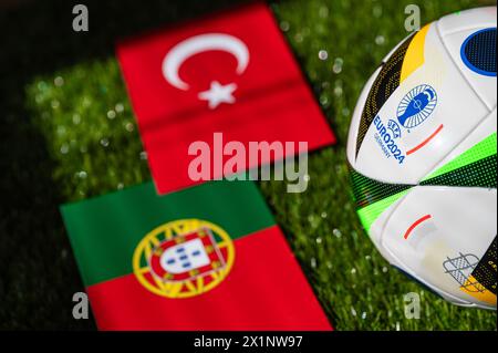 LEIPZIG, DEUTSCHLAND, 17. APRIL 2024: Türkei gegen Portugal, Fußball-EM 2024 Gruppe F im BVB Stadion Dortmund, Dortmund, 22. Juni 2024, offizieller Ball Stockfoto