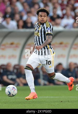 Turin, Italien. April 2024. Weston McKennie von Juventus während des Spiels der Serie A im Stadio Grande Torino, Turin. Der Bildnachweis sollte lauten: Jonathan Moscrop/Sportimage Credit: Sportimage Ltd/Alamy Live News Stockfoto