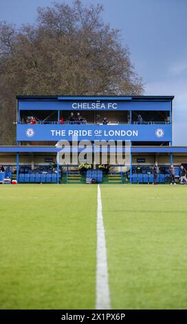 London, Großbritannien. April 2024. Kingston, London, England, 17. April 2024: FA Womens Super League Spiel zwischen Chelsea FC und Aston Villa in Kingsmeadow in London, England (will Hope/SPP) Credit: SPP Sport Press Photo. /Alamy Live News Stockfoto