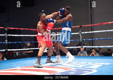 Pueblo, Colorado, USA. April 2024. Keno Machado (Blue) aus Brasilien besiegt Danel Brown aus den Vereinigten Staaten in einem 92 kg schweren Vorkampf. Quelle: Casey B. Gibson/Alamy Live News Stockfoto