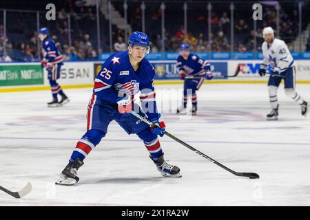 17. April 2024: Rochester-Amerikaner-Stürmer Jiri Kulich (25) Skates in der zweiten Periode gegen die Toronto Marlies. Die Rochester Americans veranstalteten die Toronto Marlies in einem Spiel der American Hockey League in der Blue Cross Arena in Rochester, New York. (Jonathan Tenca/CSM) Stockfoto