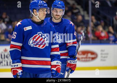 17. April 2024: Jeremy Davies (4) der US-amerikanische Verteidiger Rochester Skates in der ersten Periode gegen die Toronto Marlies. Die Rochester Americans veranstalteten die Toronto Marlies in einem Spiel der American Hockey League in der Blue Cross Arena in Rochester, New York. (Jonathan Tenca/CSM) Stockfoto