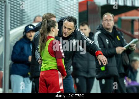 Lüttich, Belgien. 16. April 2024., sg, dargestellt während eines Frauenfußballspiels zwischen Standard Femina de Lüttich und RSC Anderlecht Women am 4. Spieltag in den Play-offs der Saison 2023 - 2024 in der belgischen Lotto Womens Super League am Dienstag, 16. April 2024 in Lüttich, BELGIEN. Quelle: Sportpix/Alamy Live News Stockfoto