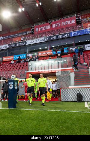 Lüttich, Belgien. April 2024. Schiedsrichter Leandro LEDDA, dargestellt während eines Frauenfußballspiels zwischen Standard Femina de Lüttich und RSC Anderlecht Women am 4. Spieltag in den Play-offs der Saison 2023 - 2024 in der belgischen Lotto Womens Super League am Mittwoch, 16. April 2024 in Lüttich, BELGIEN. Quelle: Sportpix/Alamy Live News Stockfoto