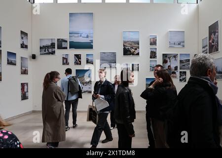 Venedig, Italien. April 2024. Die 60. Internationale Kunstausstellung mit dem Titel „Stranieri Ovunque - Fremde überall“, kuratiert von Adriano Pedrosa, ist vom Samstag, 20. April bis Sonntag, 24. November, für die Öffentlichkeit geöffnet. Foto: Danish Pavilion Credit: Independent Photo Agency/Alamy Live News Stockfoto