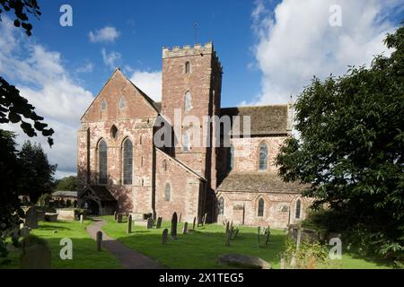 Die Abtei Dore, die seit 16. Jahrhundert als Pfarrkirche genutzt wurde, wurde 1147 als Zisterzienserabtei gegründet. Stockfoto