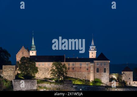 Beleuchtete Akershus Festning, Akershus Festung, Oslo, Norwegen Stockfoto