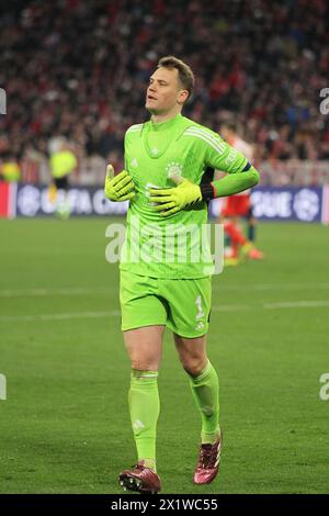 München, Deutschland . April 2023. MÜNCHEN, Deutschland, 17. APRIL 2024; Manuel NEUER in Aktion mit Bayern München beim UEFA Champions League-Viertelfinale (2. Leg) zwischen Bayern München und Arsenal FC im Allianz Arena Stadion in München (Arthur THILL/ATP Images) (THILL Arthur/ATP/SPP) Credit: SPP Sport Press Photo. /Alamy Live News Stockfoto