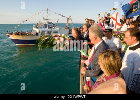 Prozession im Meer. Fest der Madonna Della Marina. San Benedetto Del Tronto. Marken Stockfoto