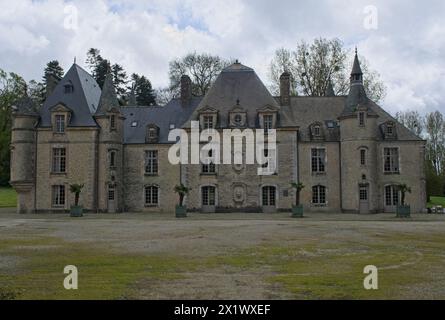 Yvetot-Bocage, Frankreich - 15. April 2024: Die Kapitulation Cherburgs wurde von General Karl Wilhelm von Schlieben und General Joseph Lawton Collins in unterzeichnet Stockfoto